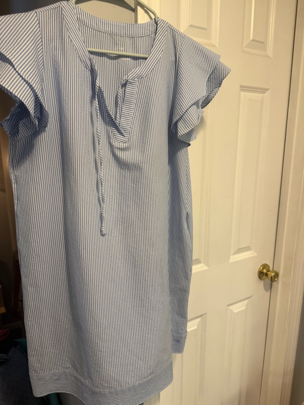 Vineyard Vines Light Blue and White Striped Ruffle-Sleeve Dress